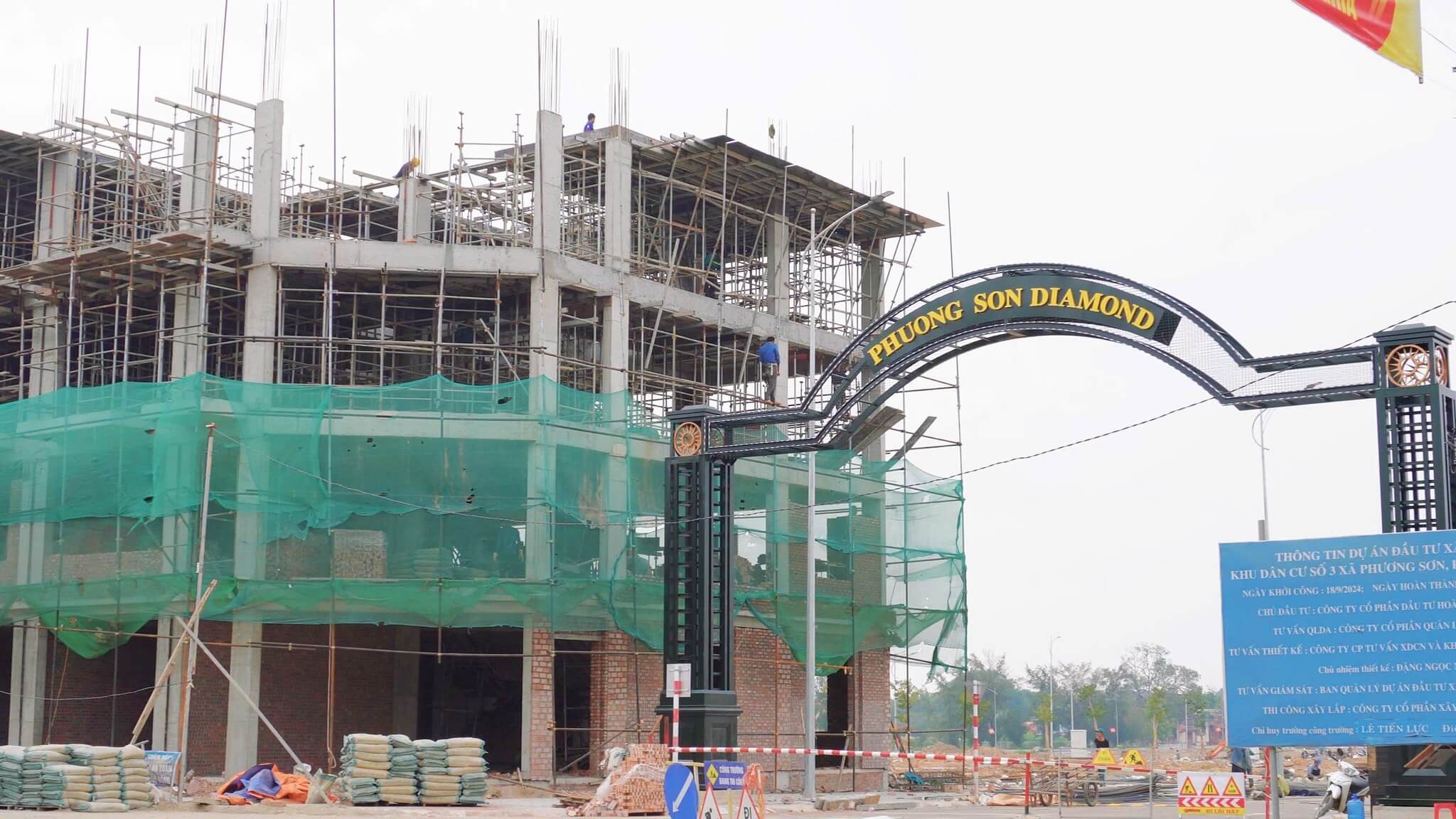 tiến độ dự án phương sơn diamond