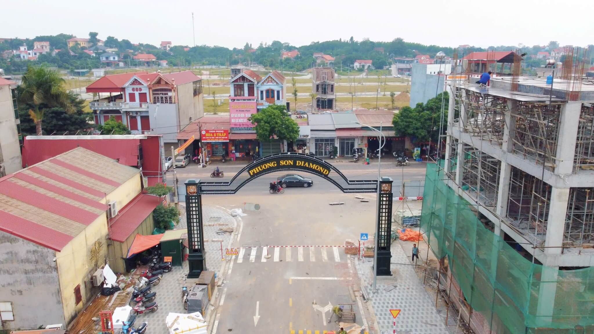 tiến độ dự án phương sơn diamond