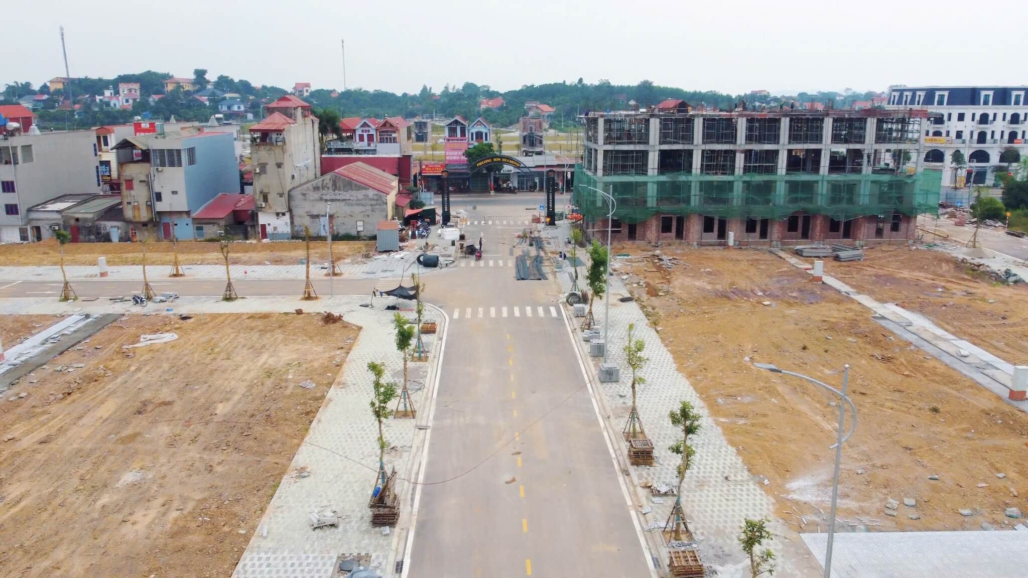 tiến độ dự án phương sơn diamond